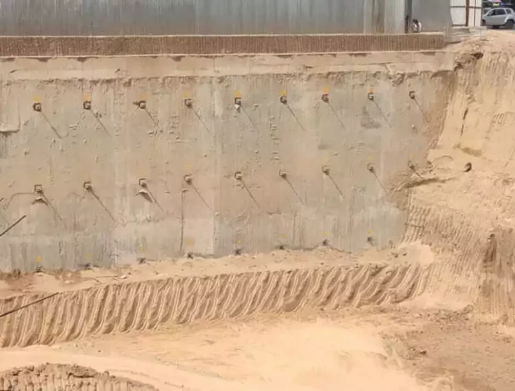 diaphragm-wall-construction